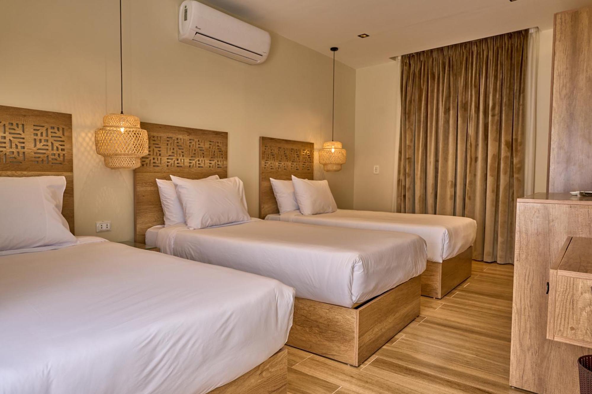 Lotus Inn Kafrat al Jabal Exterior photo